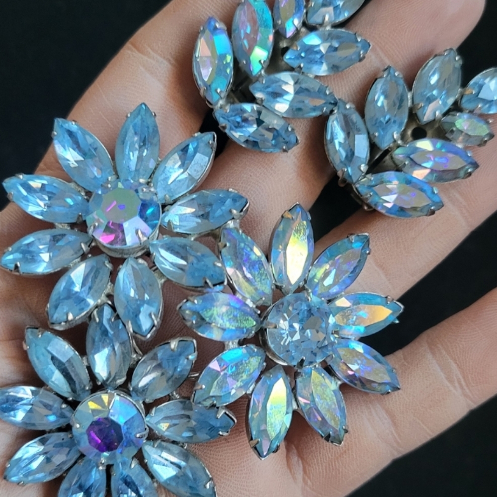 Vintage CLAUDETTE 3" stunning flower brooch earring demi jewelry set married